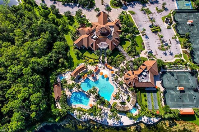 9528 Avellino WAY 2526, Naples, FL 34113