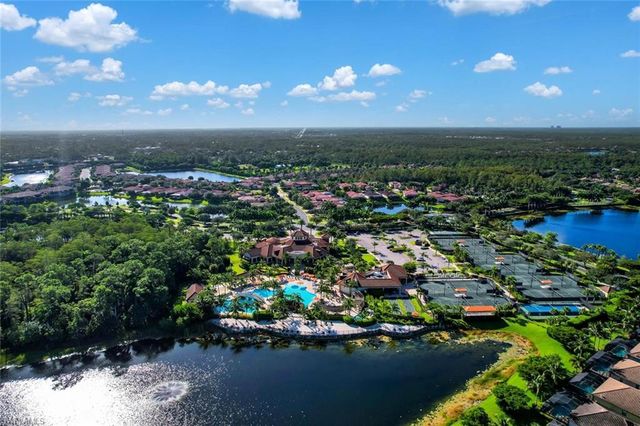 9528 Avellino WAY 2526, Naples, FL 34113