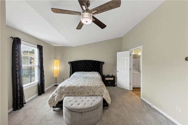 1936 Lakeshore Overlook Circle NW, Kennesaw, GA 30152