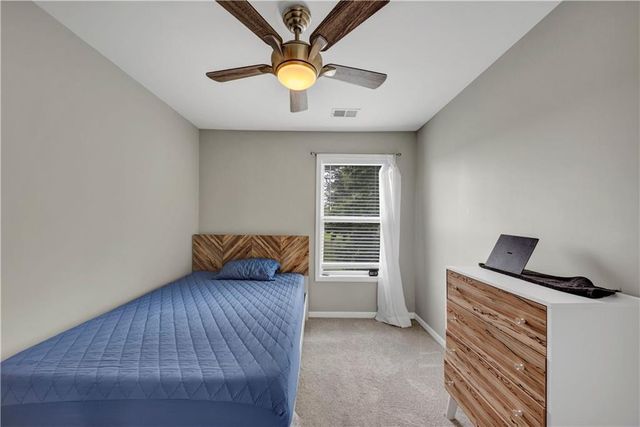 1936 Lakeshore Overlook Circle NW, Kennesaw, GA 30152