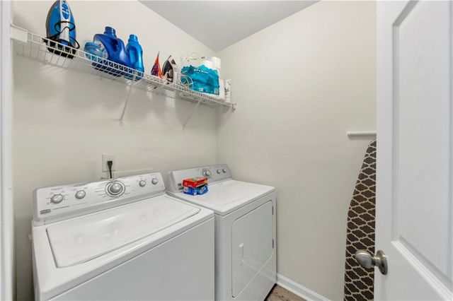 1936 Lakeshore Overlook Circle NW, Kennesaw, GA 30152