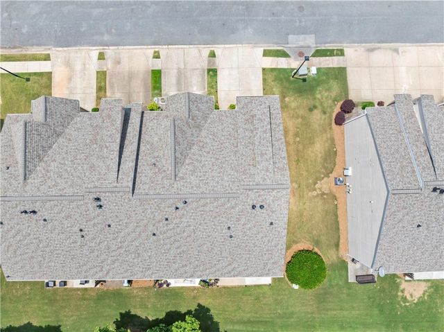 1936 Lakeshore Overlook Circle NW, Kennesaw, GA 30152
