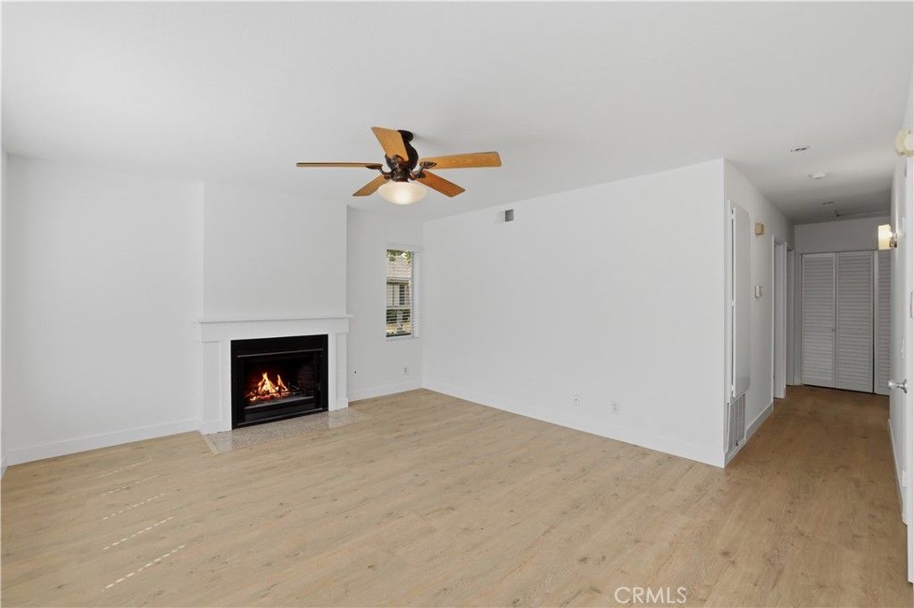 Image 10 of property listing at 11 Fairside, Irvine, CA 92614