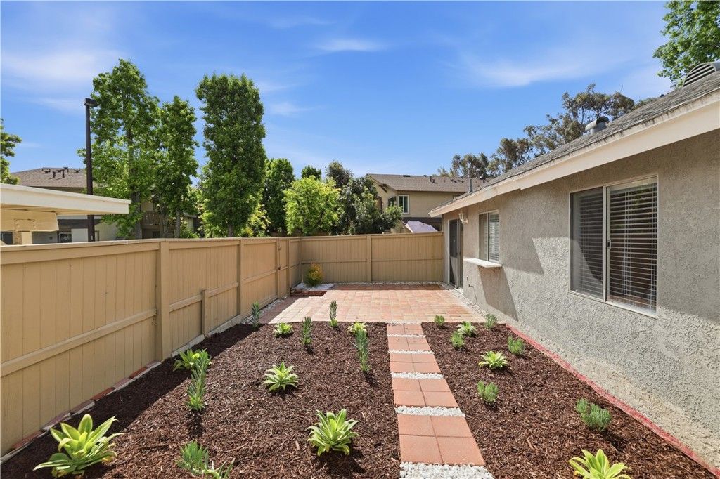 Image 25 of property listing at 11 Fairside, Irvine, CA 92614