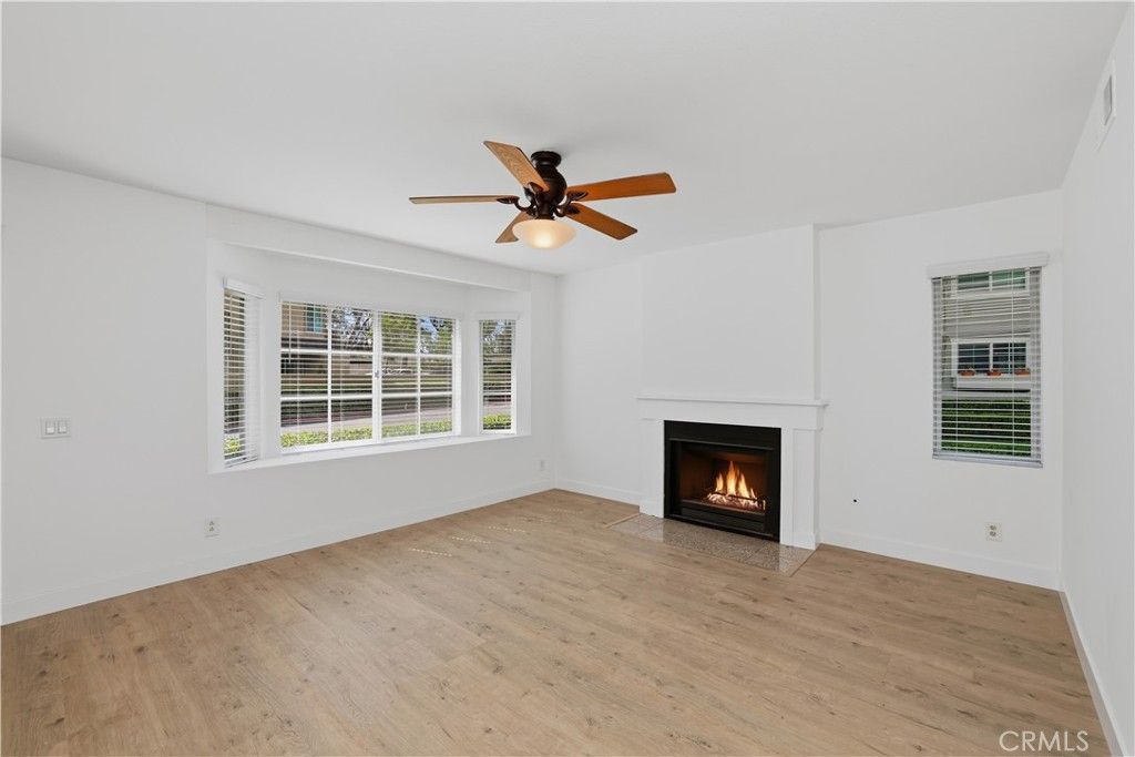 Image 8 of property listing at 11 Fairside, Irvine, CA 92614