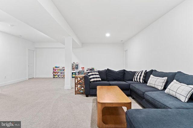 2 WAGON WAY, Carlisle, PA 17013