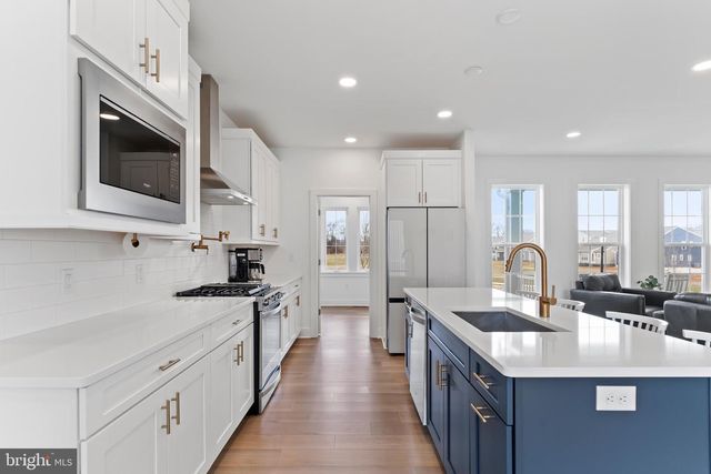 2 WAGON WAY, Carlisle, PA 17013