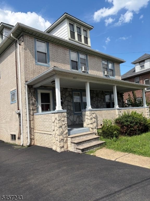 437 Talmadge Ave, Bound Brook Boro, NJ 08805 — photo 2
