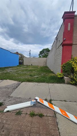 11326 Whittier Street, Detroit, MI 48224