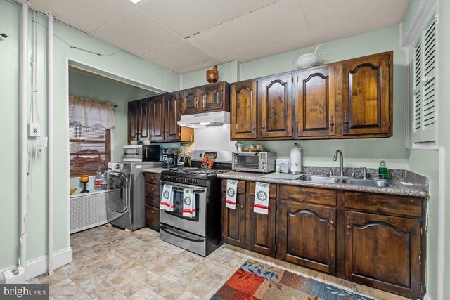 419 W LIBERTY ST, Allentown, PA 18102