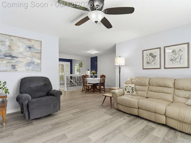 258 Lakeside Drive, Howell, MI 48843
