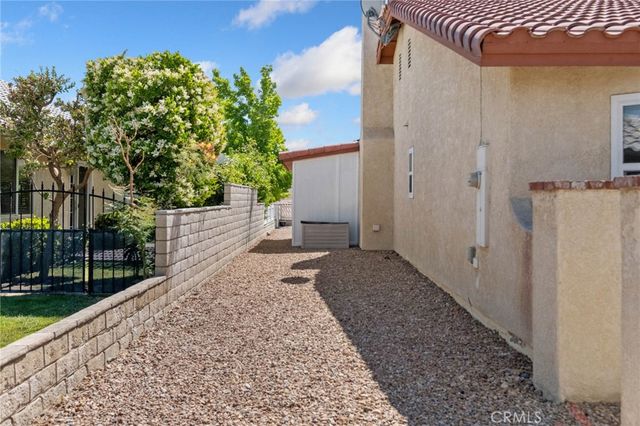 27263 Lakeview, Helendale, CA 92342