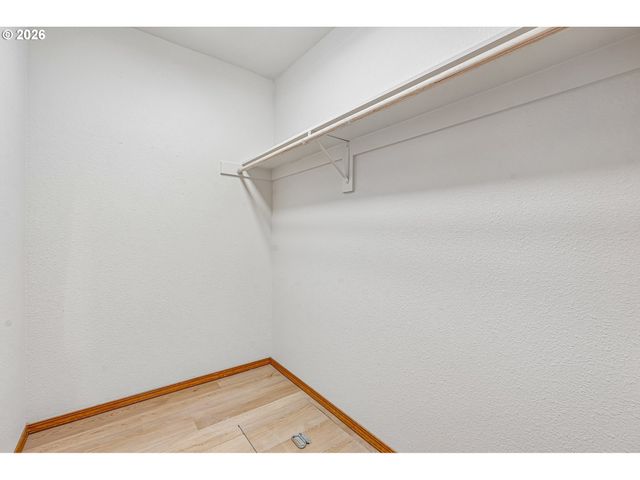 3231 Ne 1ST Pl, Hillsboro, OR 97124