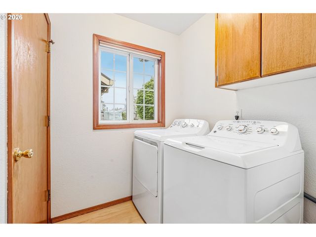 3231 Ne 1ST Pl, Hillsboro, OR 97124