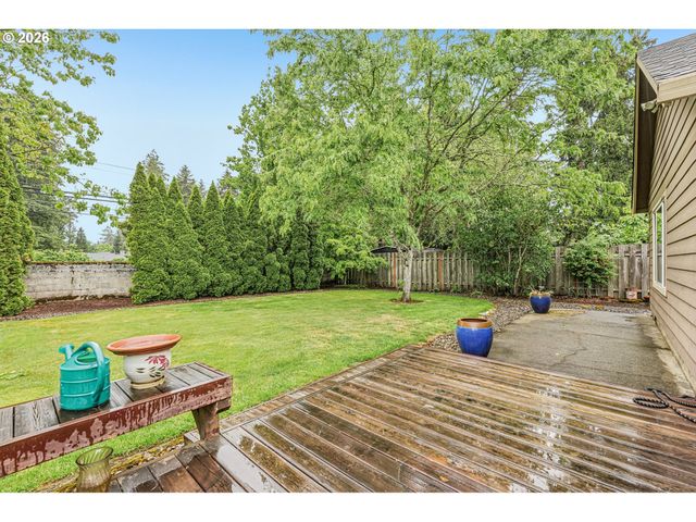 3231 Ne 1ST Pl, Hillsboro, OR 97124