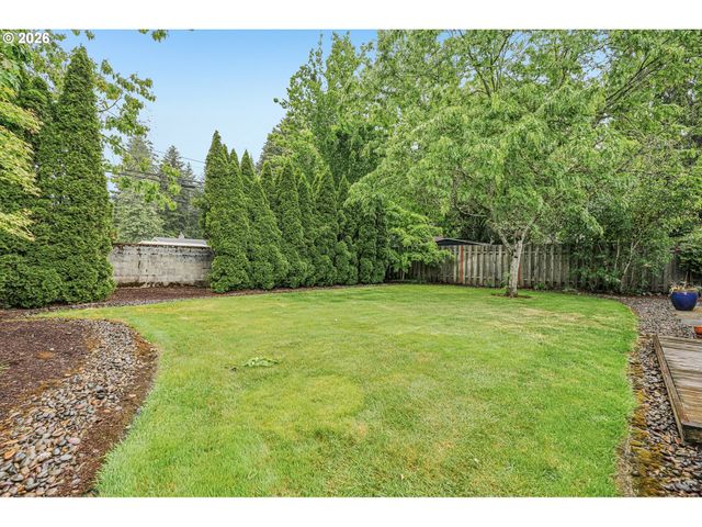 3231 Ne 1ST Pl, Hillsboro, OR 97124