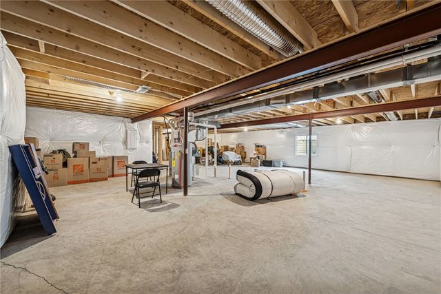 133 Lindana Ct, Ohio Twp, PA 15143