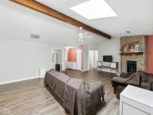 856 Cypress N, Greenwood, IN 46143