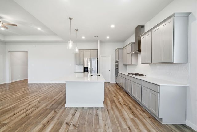 1608 Elm Court, Angleton, TX 77515