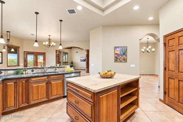 8175 Constitution Road, Las Cruces, NM 88007