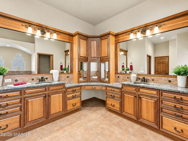 8175 Constitution Road, Las Cruces, NM 88007