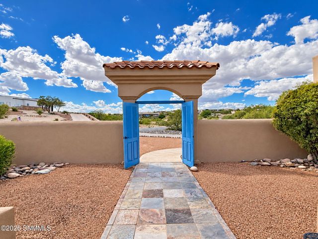 8175 Constitution Road, Las Cruces, NM 88007
