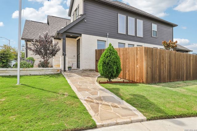 759 Arroyo Dorado, New Braunfels, TX 78130