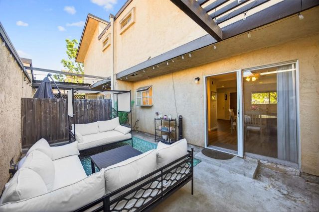 736 N Mollison Ave D, El Cajon, CA 92021