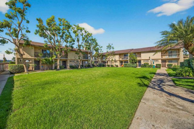 736 N Mollison Ave D, El Cajon, CA 92021