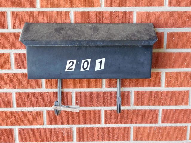 201 NE 8th Street, Springhill, LA 71075