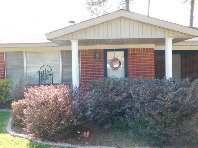 201 NE 8th Street, Springhill, LA 71075