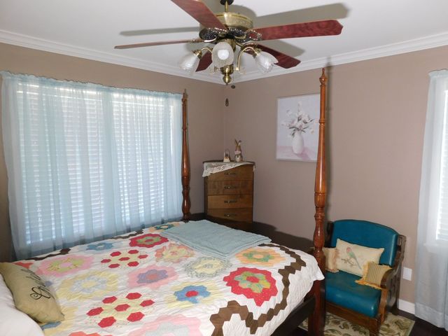 201 NE 8th Street, Springhill, LA 71075