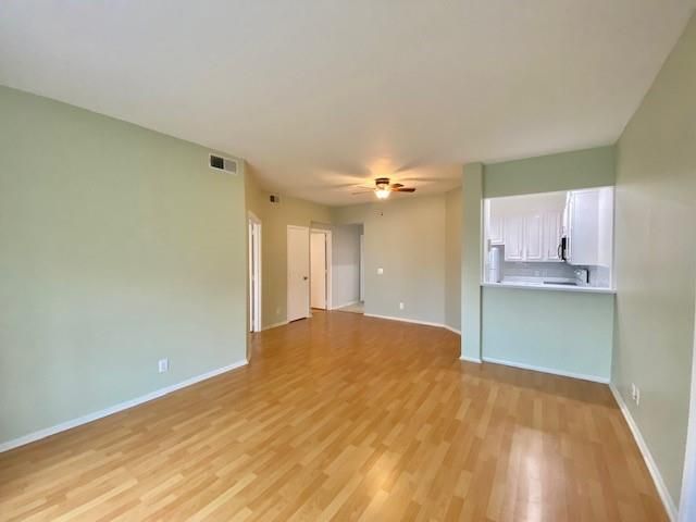 2211 S Braeswood Boulevard 21G, Houston, TX 77030