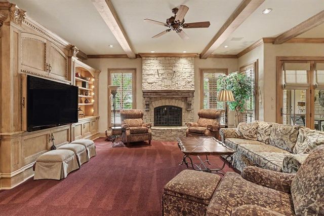 5809 Mistletoe Court, Oklahoma City, OK 73142