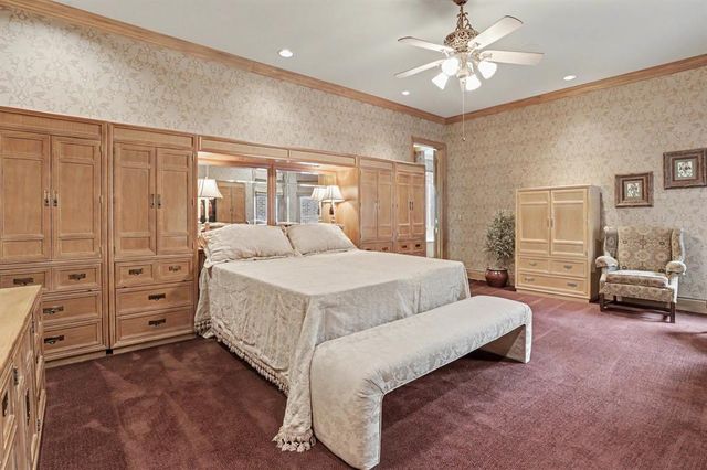 5809 Mistletoe Court, Oklahoma City, OK 73142