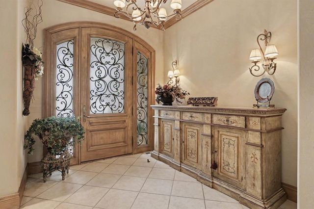 5809 Mistletoe Court, Oklahoma City, OK 73142