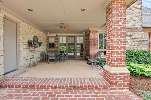 5809 Mistletoe Court, Oklahoma City, OK 73142