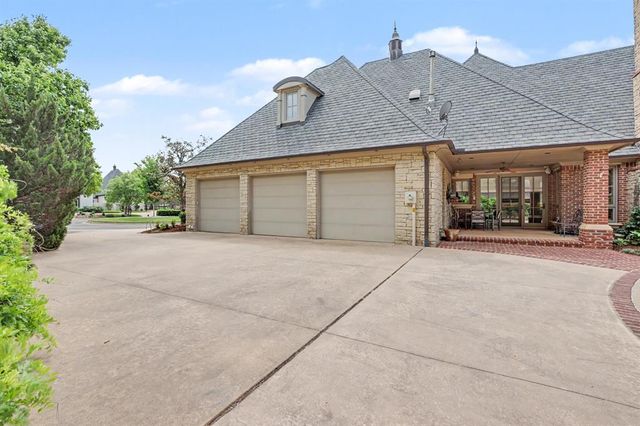 5809 Mistletoe Court, Oklahoma City, OK 73142