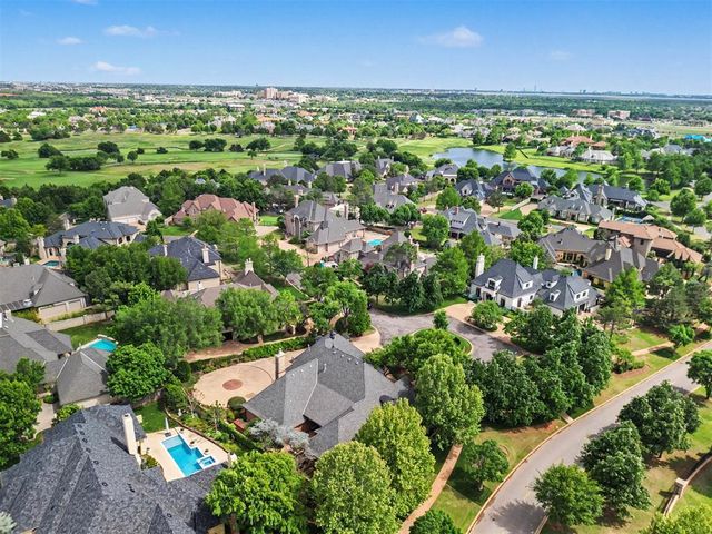 5809 Mistletoe Court, Oklahoma City, OK 73142