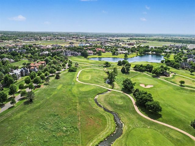 5809 Mistletoe Court, Oklahoma City, OK 73142