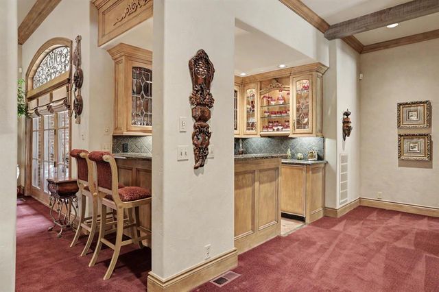 5809 Mistletoe Court, Oklahoma City, OK 73142