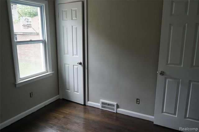 14639 Mark Twain Street, Detroit, MI 48227