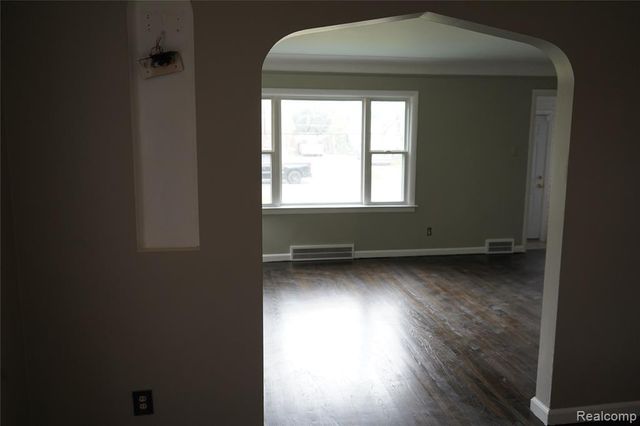 14639 Mark Twain Street, Detroit, MI 48227