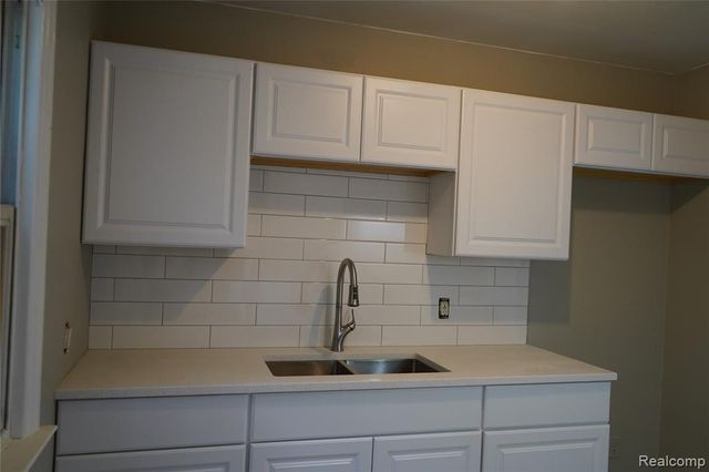 14639 Mark Twain Street, Detroit, MI 48227