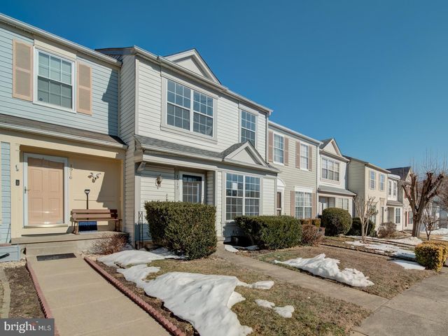 1912 BEEGEE CT, Woodbridge, VA 22192