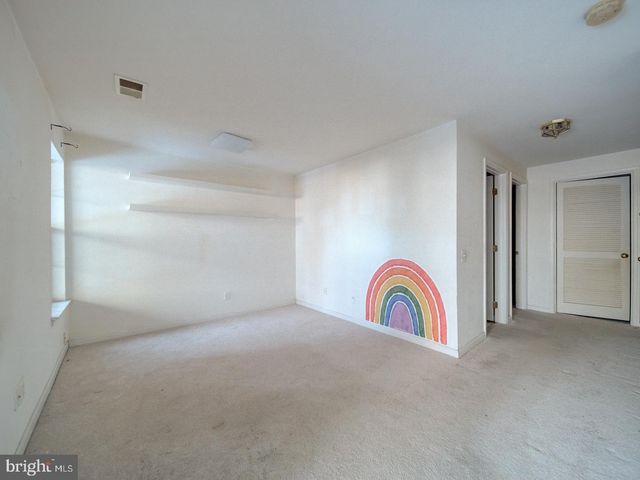 1912 BEEGEE CT, Woodbridge, VA 22192