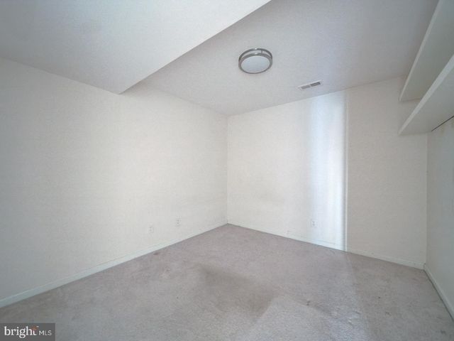 1912 BEEGEE CT, Woodbridge, VA 22192