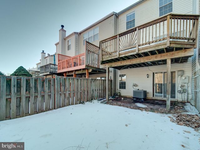 1912 BEEGEE CT, Woodbridge, VA 22192