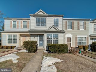 1912 BEEGEE CT, Woodbridge, VA 22192