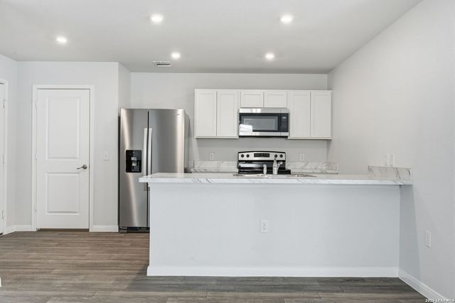 2222 Dry Moss Way, San Antonio, TX 78224